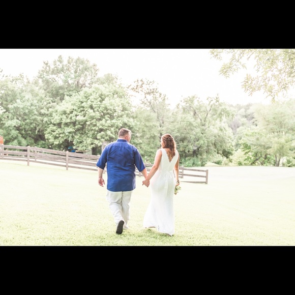 Meet your Posher, Ivie - Picture 4 of 4